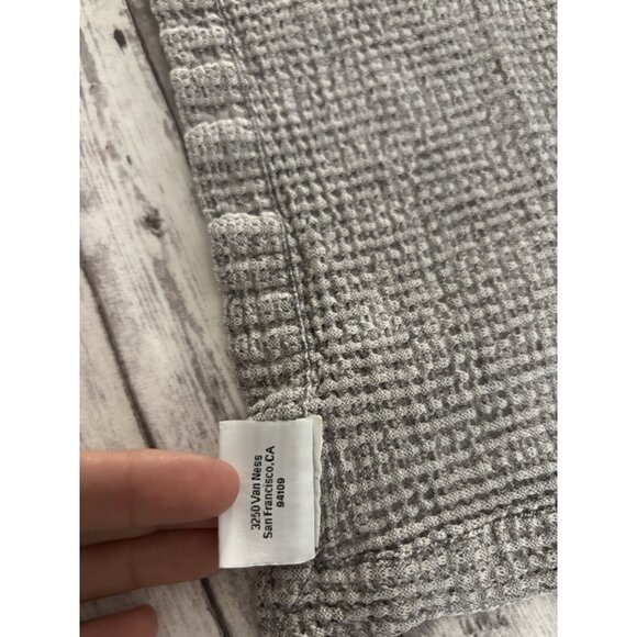 Williams Sonoma waffle weave Cloth Napkins 17" Gray Set Of 4 - Picture 6 of 8